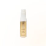 Um frasco plástico branco com o rótulo PERFECT OX 20V Estabilizada Colorimetria Inteligente está na vertical em um fundo branco liso, com um rótulo dourado e branco.