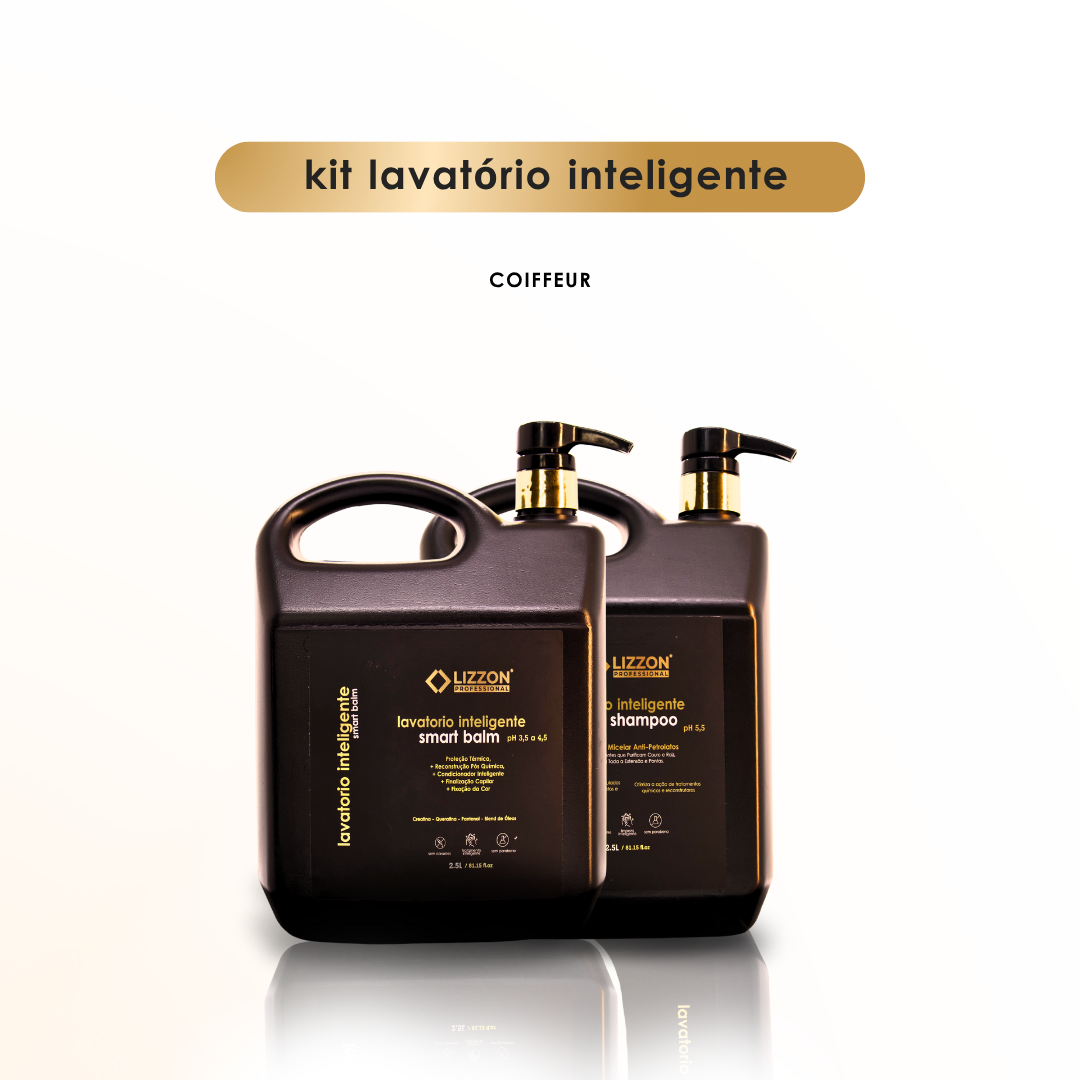 Dois frascos marrom-escuros com bombas douradas e pretas, rotulados com o kit Lavatório Inteligente Smart Balm 5 em 1 + Smart Shampoo da Lizzon, são exibidos em um fundo branco, destacando a elegância da linha Lavatório Inteligente.