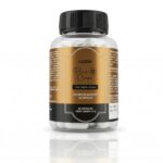 Um frasco de plástico transparente com tampa preta contém cápsulas brancas. O rótulo diz Lizzon Plus Caps (60 cápsulas), um suplemento alimentar para pele, cabelos e unhas, com peso líquido de 37g.