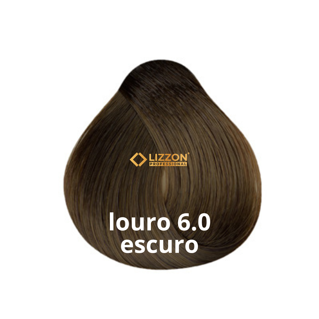 Uma amostra de cor de cabelo loiro escuro rotulada como louro 6.0 escuro com o logotipo da Lizzon Professional na parte superior, em um fundo branco liso.