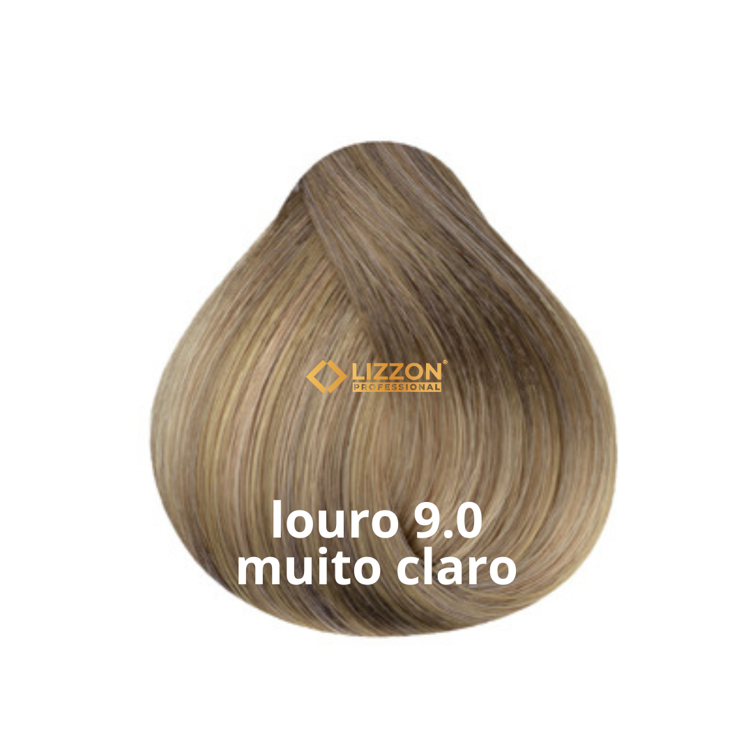 Uma amostra de cor de cabelo loiro claro rotulada como louro 9.0 muito claro com o logotipo da Lizzon Professional centralizado na amostra de cabelo, mostrada em um fundo branco.