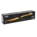Uma caixa retangular preta para o Lizz Professional Modelador Profissional Focus 33 mm Bivolt - 450 F, com detalhes gráficos em laranja claro, a marca do produto e as principais características impressas na embalagem.