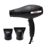 O SECADOR PROFISSIONAL FOCUS 2600W 220V - DIGITAL, na cor preta, é exibido sobre um fundo branco, com dois bicos concentradores removíveis posicionados na frente.