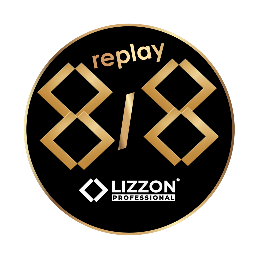 Um logotipo circular em preto e dourado com desenhos geométricos que formam os números 8 1 8, a palavra “replay” acima e “LIZZON PROFESSIONAL” com um símbolo de diamante abaixo.