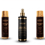 Apresentado como um kit de cuidados capilares para uso doméstico da Lizzon Professional, o Kit Home Care inclui três produtos para os cabelos: xampu à esquerda, spray de proteção térmica no centro e condicionador à direita. Cada produto vem em frascos dourados e pretos com tampas metálicas e rótulos com designs exclusivos.