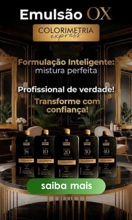 Um conjunto de cinco frascos pretos de produtos para cabelo Emulsão OX Colorimetria Express é exibido em uma mesa refletora em uma sala luxuosa com decoração dourada e preta. Um texto em português promove o produto acima e abaixo dos frascos.